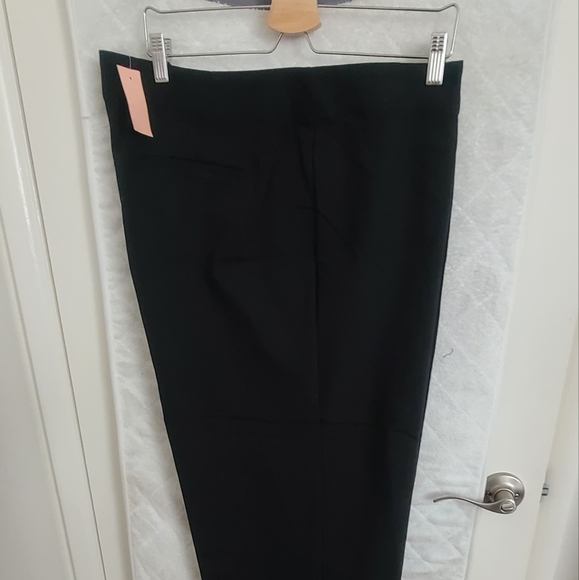 COPY - Loft Plus black wide leg trousers - Picture 1 of 4